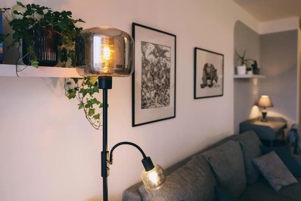 Apartment Stylish Haven: Designer Retreat Zagreb